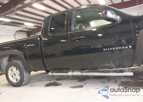 2008 Chevrolet Silverado 1500 Ltz from USA, damaged, VIN 2GCEK19J681309361